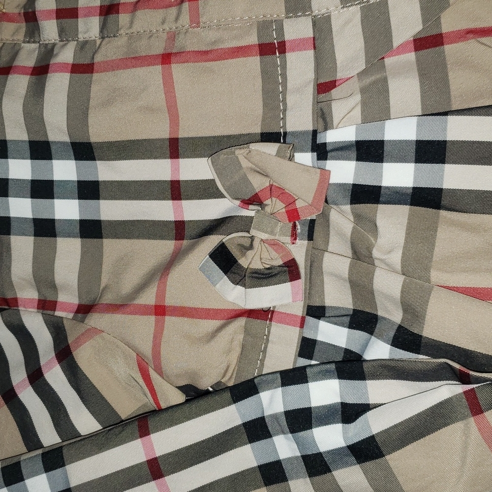 Beautiful jacket with similar burberry pattern